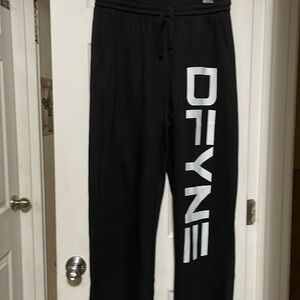 New sweatpants size Large